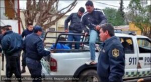 Detenidos_Camioneta_Pol