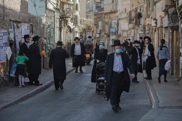 merlin_178568397_971a25be-24b1-4c22-bc11-e7b5787b35e6-articleLarge