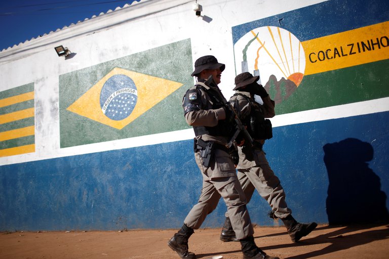 EPBV2TUPSM5IXKXOIYC757PFLI