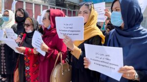 MUJERES DE KABUL