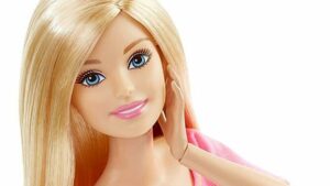 Barbie-muneca-famosa-querida-mundo_1336677303_96538559_667x375-1-1