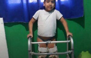 niñoayudar