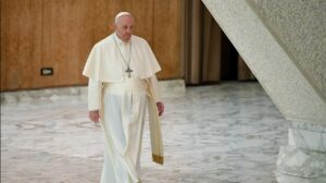 Sorprende-visita-del-Papa-Francisco-a-embajada-de-Rusia-en-el-Vaticano-