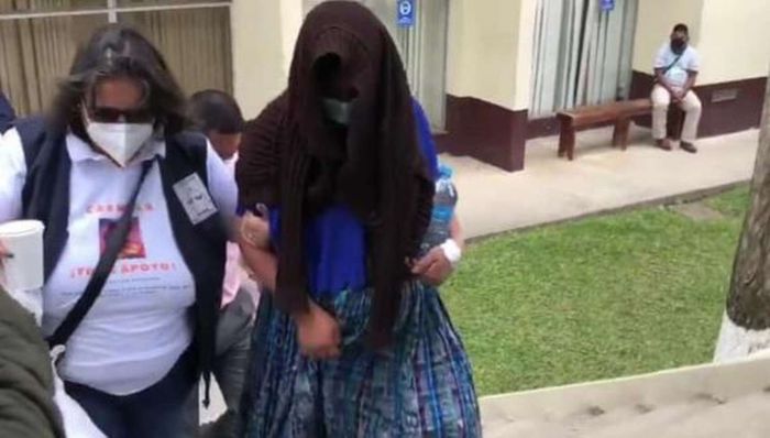 mujer decapito a su maido