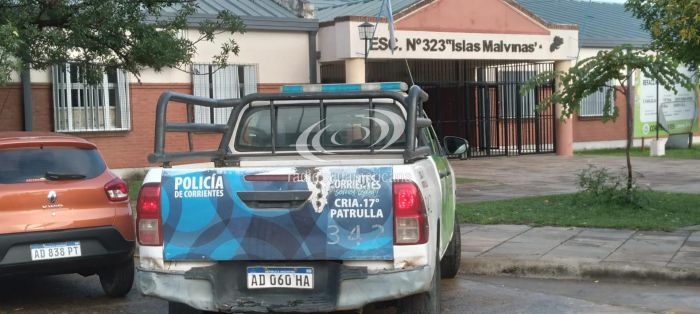 policial robo en escuela m punta