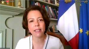 embajadora de francia