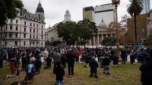 rezando el rosario